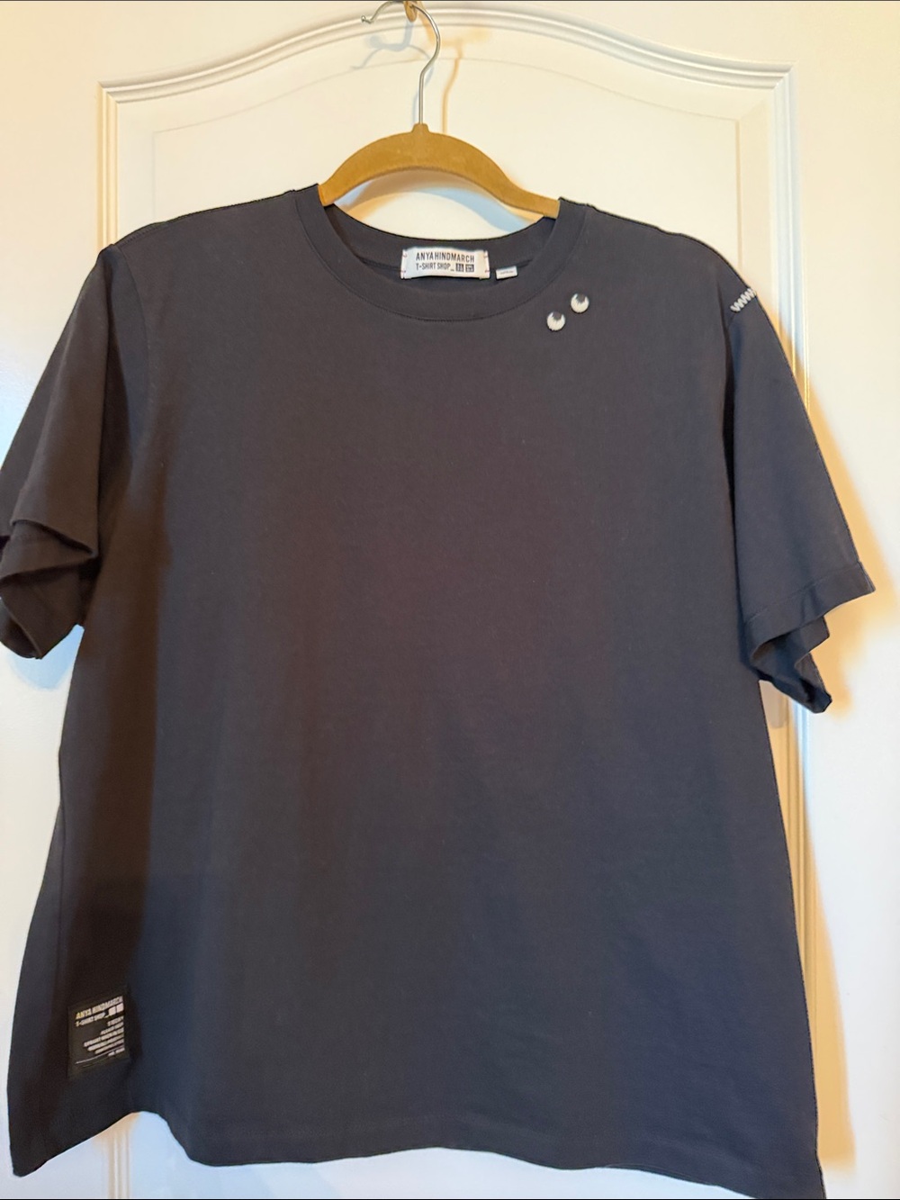 Anya Hindmarch for Uniqlo Black Womens Short Sleeve Tee
